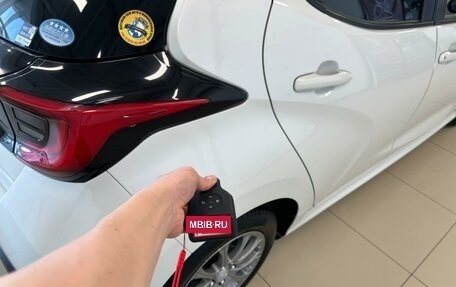 Toyota Yaris, 2020 год, 1 399 000 рублей, 25 фотография