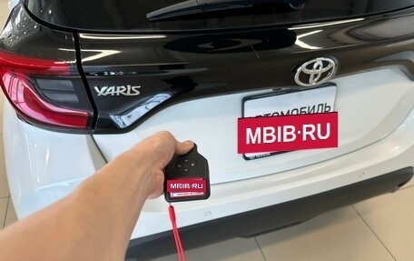 Toyota Yaris, 2020 год, 1 399 000 рублей, 24 фотография