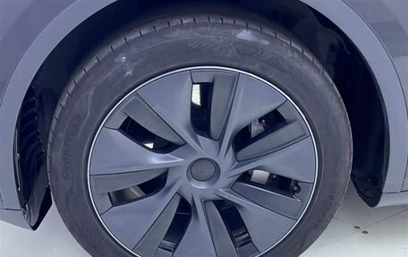 Tesla Model Y I, 2023 год, 3 283 610 рублей, 23 фотография