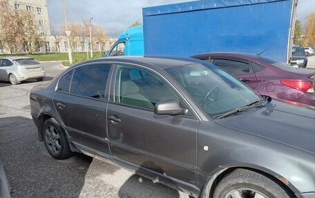 Skoda Superb III рестайлинг, 2002 год, 380 000 рублей, 2 фотография