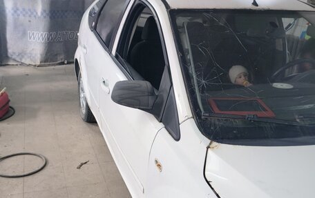 Ford Focus II рестайлинг, 2005 год, 228 000 рублей, 2 фотография