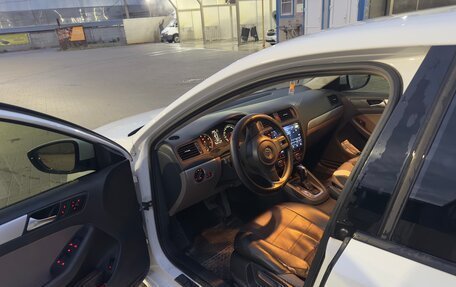 Volkswagen Jetta VI, 2012 год, 1 210 000 рублей, 7 фотография