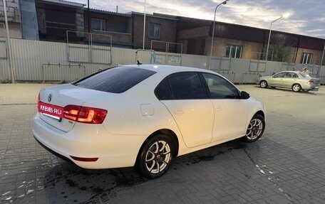 Volkswagen Jetta VI, 2012 год, 1 210 000 рублей, 4 фотография