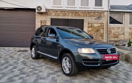 Volkswagen Touareg III, 2004 год, 850 000 рублей, 4 фотография