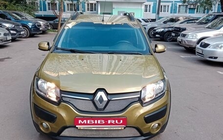 Renault Sandero II рестайлинг, 2017 год, 900 000 рублей, 2 фотография