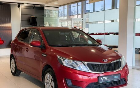 KIA Rio III рестайлинг, 2013 год, 795 000 рублей, 3 фотография