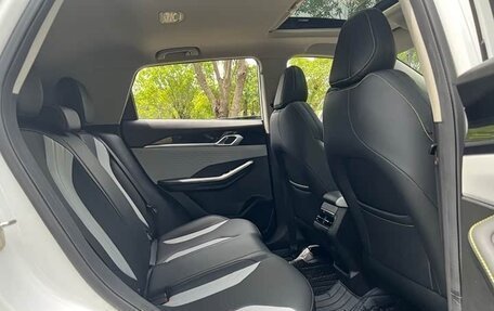 Geely Coolray I, 2022 год, 1 300 000 рублей, 16 фотография