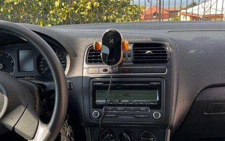 Volkswagen Polo VI (EU Market), 2010 год, 760 000 рублей, 15 фотография