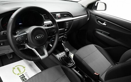KIA Rio IV, 2017 год, 1 395 000 рублей, 9 фотография