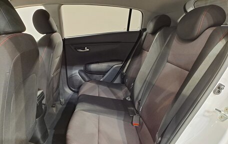 KIA Rio IV, 2021 год, 1 790 000 рублей, 17 фотография