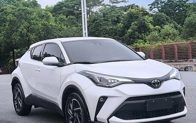 Toyota C-HR I рестайлинг, 2022 год, 1 950 000 рублей, 1 фотография