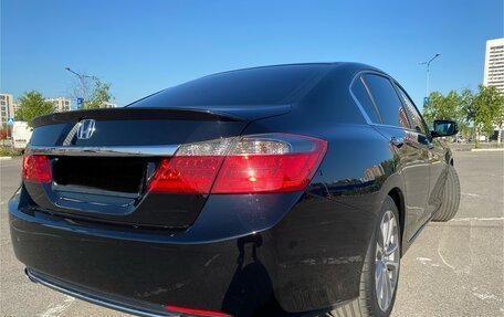 Honda Accord IX рестайлинг, 2013 год, 2 000 000 рублей, 5 фотография