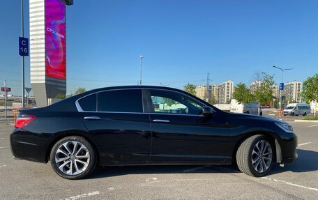 Honda Accord IX рестайлинг, 2013 год, 2 000 000 рублей, 4 фотография