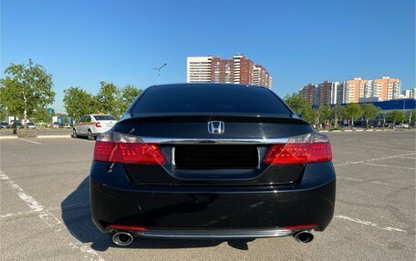 Honda Accord IX рестайлинг, 2013 год, 2 000 000 рублей, 9 фотография