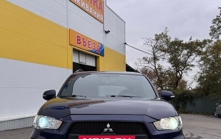 Mitsubishi Outlander III рестайлинг 3, 2012 год, 1 300 000 рублей, 3 фотография