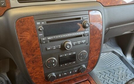 Chevrolet Tahoe III, 2013 год, 2 800 000 рублей, 10 фотография