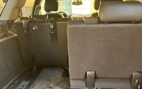 Chevrolet Tahoe III, 2013 год, 2 800 000 рублей, 17 фотография