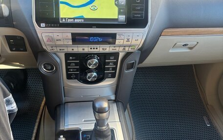 Toyota Land Cruiser Prado 150 рестайлинг 2, 2017 год, 5 000 005 рублей, 6 фотография