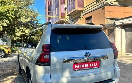 Toyota Land Cruiser Prado 150 рестайлинг 2, 2017 год, 5 000 005 рублей, 2 фотография