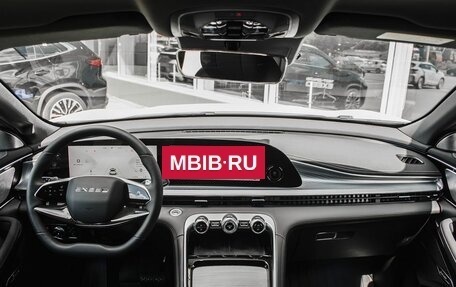 CheryExeed TXL, 2024 год, 3 762 000 рублей, 13 фотография