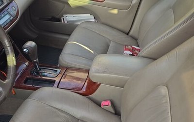 Toyota Camry V40, 2005 год, 750 000 рублей, 1 фотография