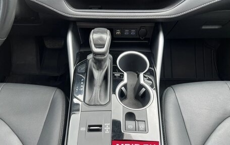 Toyota Highlander, 2022 год, 3 300 000 рублей, 14 фотография