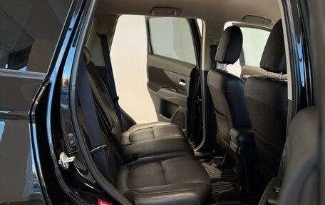 Mitsubishi Outlander III рестайлинг 3, 2018 год, 1 892 000 рублей, 13 фотография