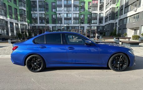 BMW 3 серия, 2019 год, 3 750 000 рублей, 2 фотография