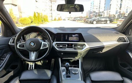 BMW 3 серия, 2019 год, 3 750 000 рублей, 8 фотография