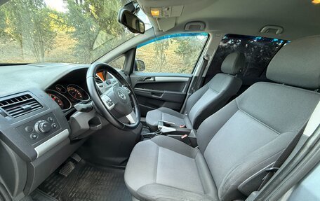 Opel Zafira B, 2010 год, 767 000 рублей, 29 фотография