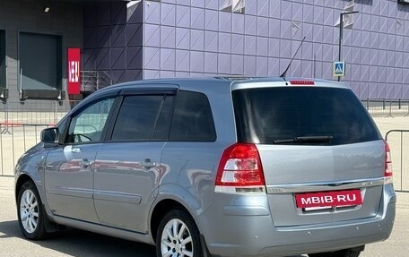 Opel Zafira B, 2010 год, 767 000 рублей, 19 фотография