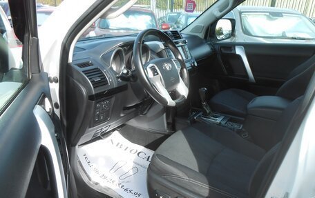 Toyota Land Cruiser Prado 150 рестайлинг 2, 2016 год, 3 080 000 рублей, 8 фотография