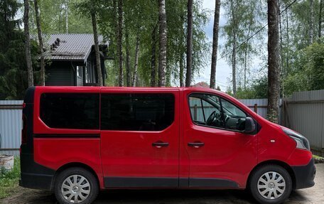 Renault Trafic, 2019 год, 2 650 000 рублей, 4 фотография