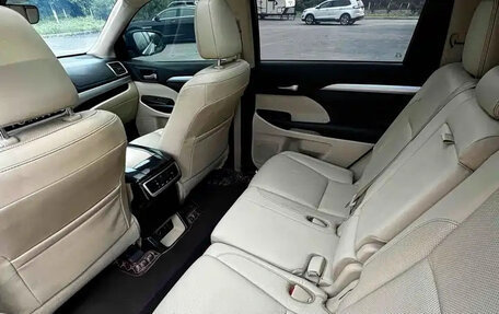 Toyota Highlander III, 2021 год, 2 255 222 рублей, 9 фотография