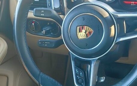 Porsche Macan I рестайлинг, 2017 год, 4 500 000 рублей, 9 фотография