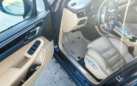 Porsche Macan I рестайлинг, 2017 год, 4 500 000 рублей, 5 фотография