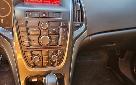 Opel Astra J, 2014 год, 990 000 рублей, 7 фотография