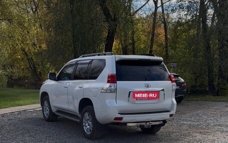 Toyota Land Cruiser Prado 150 рестайлинг 2, 2012 год, 2 650 000 рублей, 7 фотография