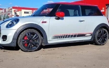 MINI Hatch, 2021 год, 4 000 000 рублей, 5 фотография