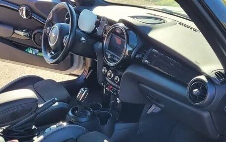 MINI Hatch, 2021 год, 4 000 000 рублей, 9 фотография