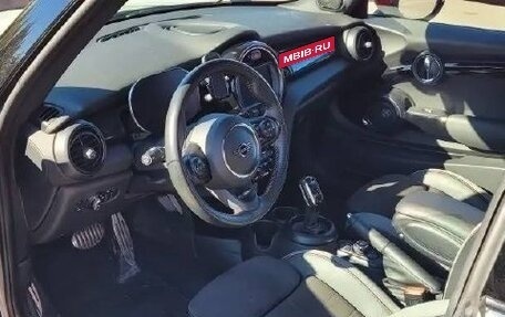 MINI Hatch, 2021 год, 4 000 000 рублей, 8 фотография