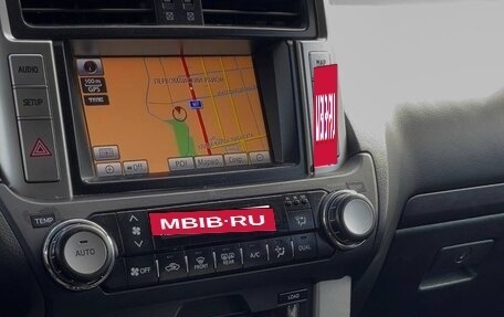 Toyota Land Cruiser Prado 150 рестайлинг 2, 2012 год, 2 650 000 рублей, 14 фотография