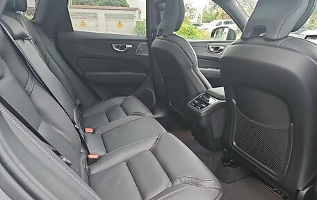 Volvo XC60 II, 2025 год, 9 790 000 рублей, 15 фотография