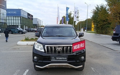 Toyota Land Cruiser Prado 150 рестайлинг 2, 2013 год, 2 613 000 рублей, 2 фотография