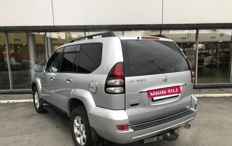 Toyota Land Cruiser Prado 120 рестайлинг, 2006 год, 1 890 000 рублей, 4 фотография