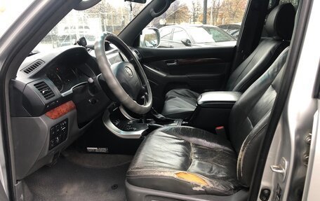 Toyota Land Cruiser Prado 120 рестайлинг, 2006 год, 1 890 000 рублей, 15 фотография