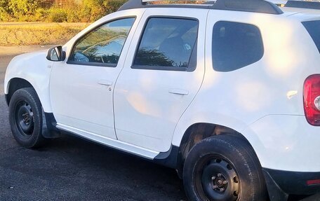 Renault Duster I рестайлинг, 2015 год, 950 000 рублей, 2 фотография