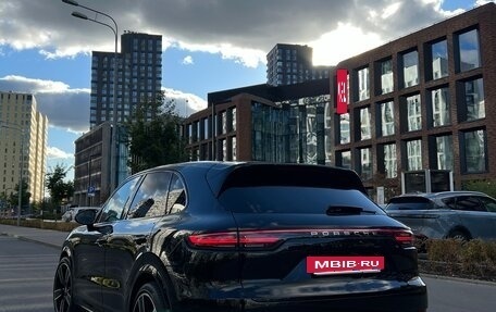 Porsche Cayenne III, 2019 год, 6 300 000 рублей, 2 фотография