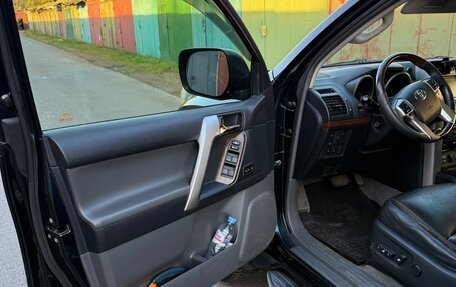 Toyota Land Cruiser Prado 150 рестайлинг 2, 2010 год, 2 400 000 рублей, 8 фотография