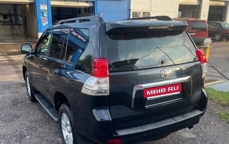 Toyota Land Cruiser Prado 150 рестайлинг 2, 2010 год, 2 400 000 рублей, 4 фотография